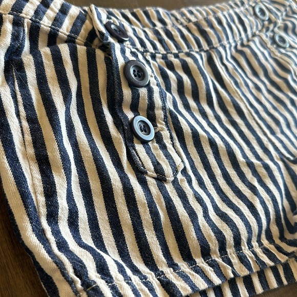 LUX 100% cotton Nautical Pinstriped Button Front Shorts Size 12 - Picture 8 of 8